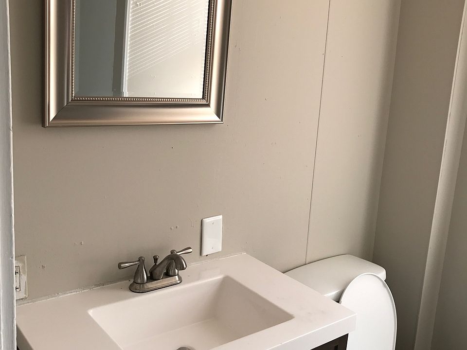 1st image of 2923 Pennsylvania Ave #2F