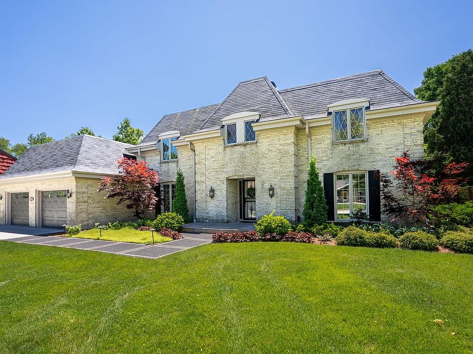 1st image of 12239 West Verona COURT