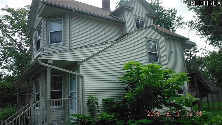 2nd image of 19227 Westwood Dr