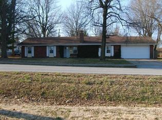 1026 W Broadmoor St, Springfield, MO 65807