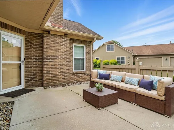 2392 Patrick Blvd, Dayton, OH 45431