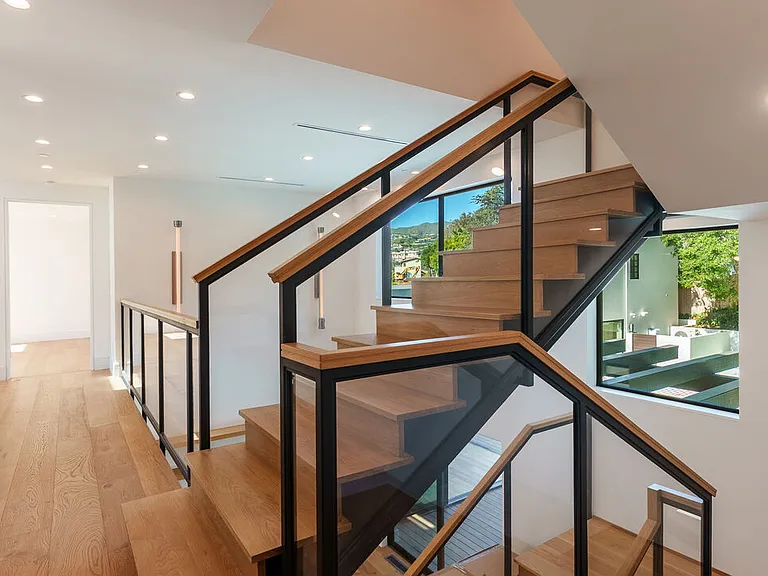 382 Aderno Way — Photo 33