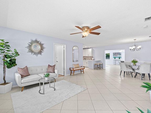 5th image of 3187 Buccaneer Rd