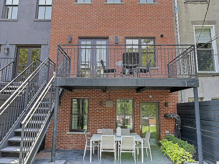 281 Jefferson Ave #1 — Photo 7