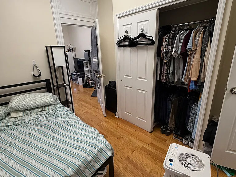 194 Court St #7 — Photo 5