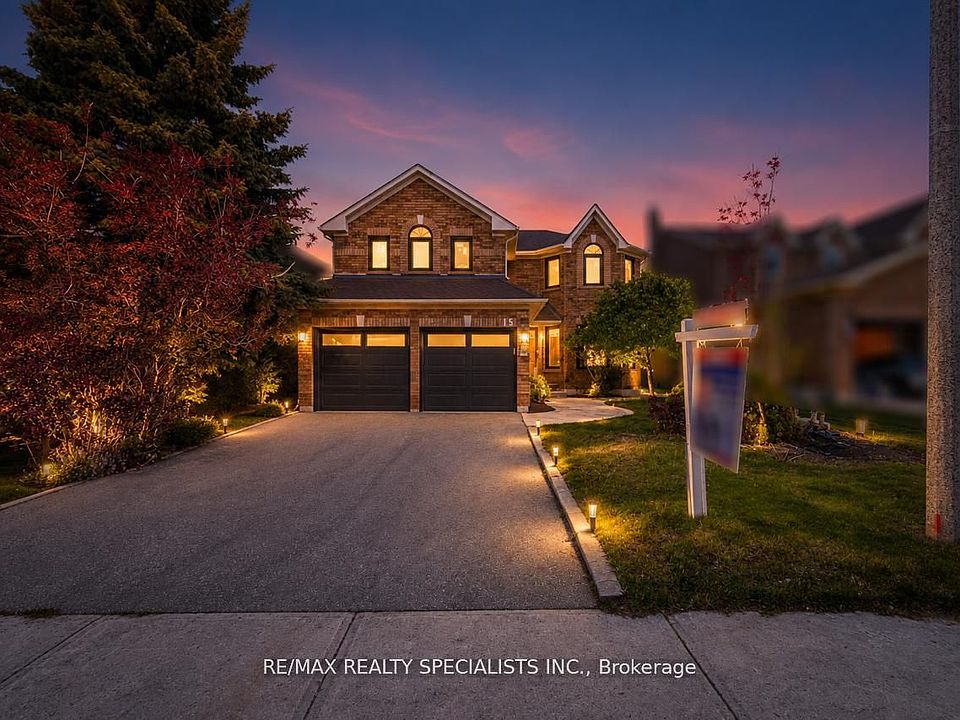 1st image of 15 Eagleridge Dr