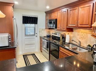 2681 S Course Dr APT 201, Pompano Beach, FL 33069