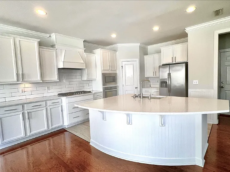 2401 Pecan Ridge Way — Photo 4