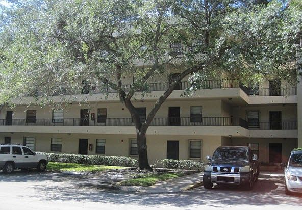 1st image of 10501 W Broward Blvd APT 201