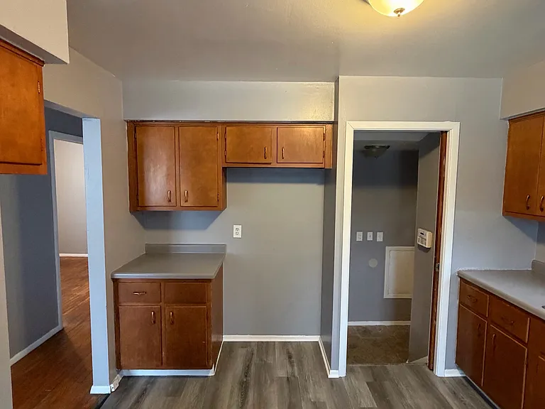 12309 Watterson Ave — Photo 11