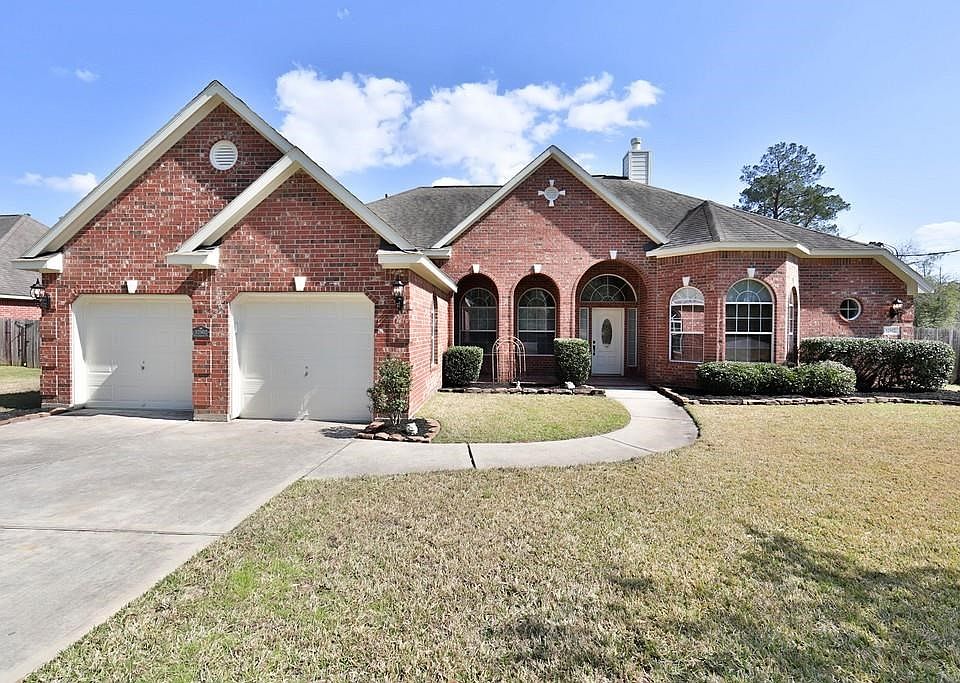 Beautiful 3 bedroom 2 bath one-story home in Westwood