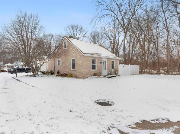 24503 Crocker Blvd, Clinton Township, MI 48036