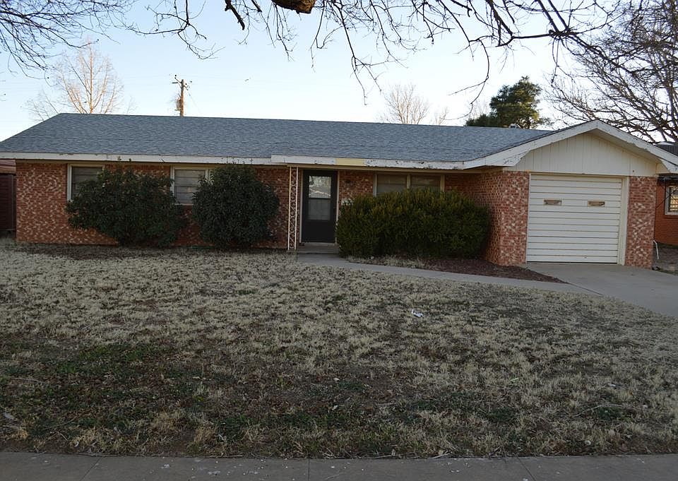 1st image of 303 NW Avenue I