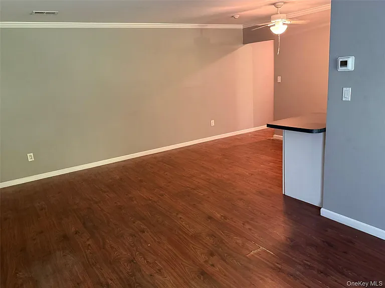 5 Laramie Ct #5 — Photo 35