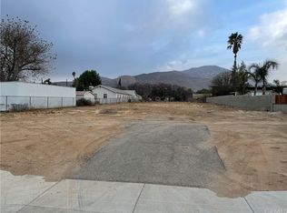 3573 Valley Way, Riverside, CA 92509