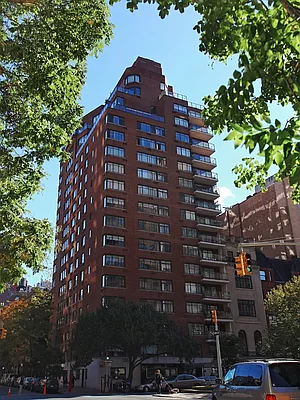 Rented by Sotheby's International Realty | media 5