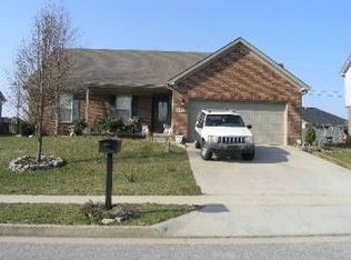 120 Penn Dr, Nicholasville, KY 40356