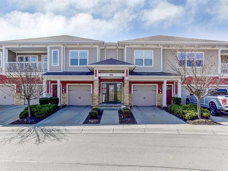1st image of 567 Riverpointe Dr Unit 4