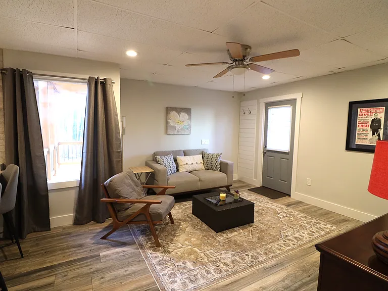 4792 Woodspring Dr NE — Photo 10