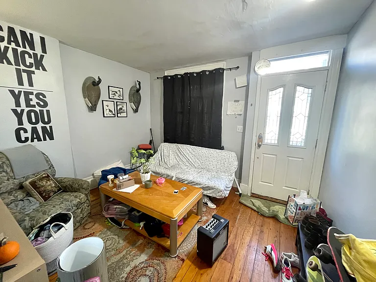 68 Hammond St #2 — Photo 3