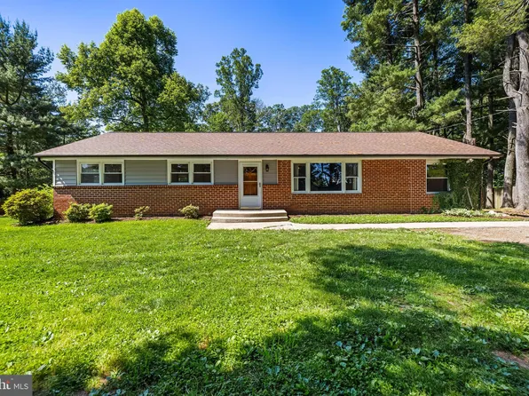 18940 Middletown Rd, Parkton, MD 21120