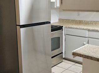 810 E Hazel Dr #812, Phoenix, AZ 85042
