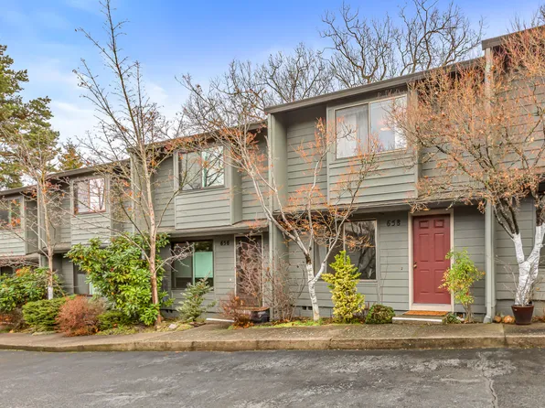 658 E Main St, Ashland, OR 97520