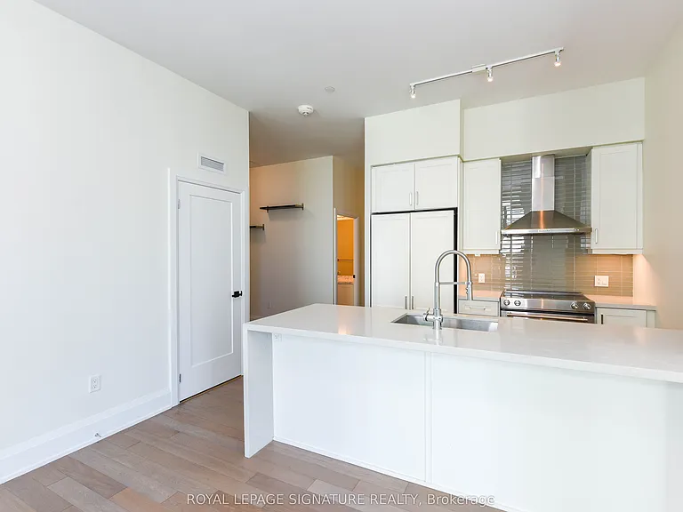 4055 Parkside Village Dr #Penthouse 3 — Photo 9