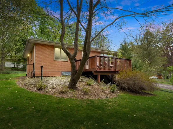 2923 Parkview Ave, Kalamazoo, MI 49008