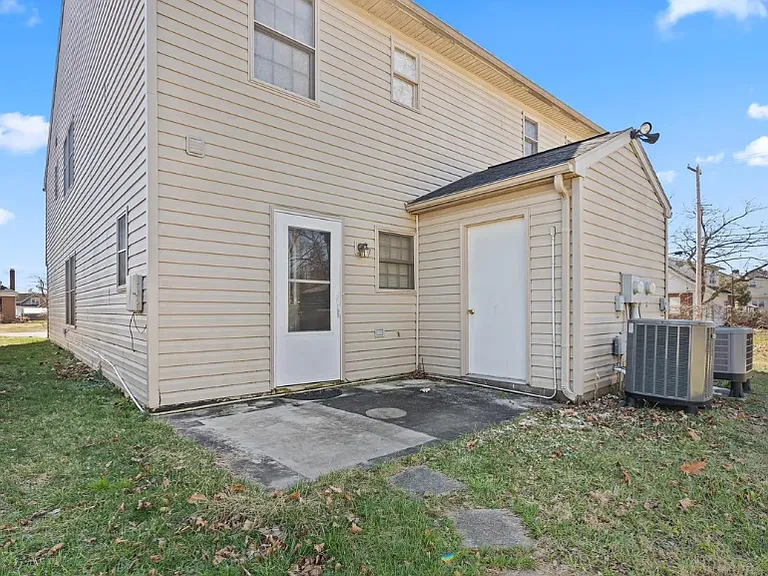 1529 Sherman Ave #1 — Photo 7