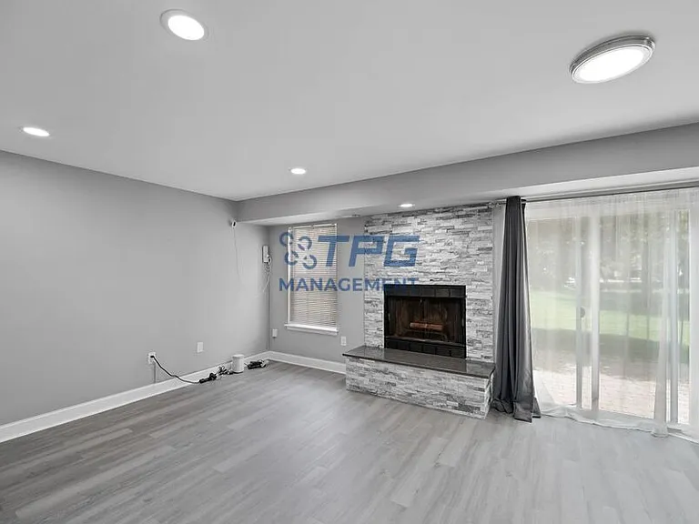 269 Hazlitt Way — Photo 6
