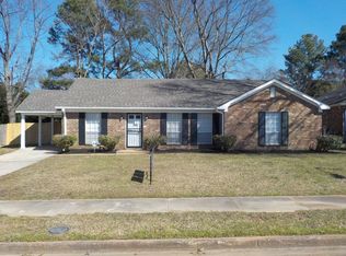 6147 Fox Ridge Dr, Memphis, TN 38115