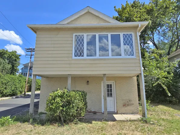 19 Harwinton Avenue, Torrington, CT 06790