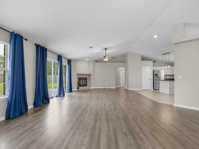 2081 Seagrape Dr — Photo 14