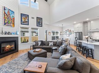 330 Rainforest Loop, Centerton, AR 72719