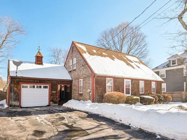 11 Chase Street, Hudson, NH 03051