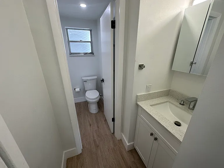 1400 SW 27th Ave #703 — Photo 11