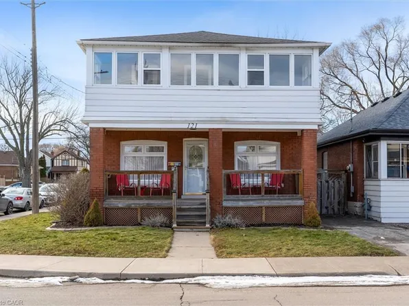121 Edgemont St N, Hamilton, ON L8H 4E2