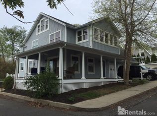 10 Scott St, West Haven, CT 06516
