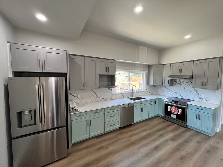 421 Central Ave — Photo 4