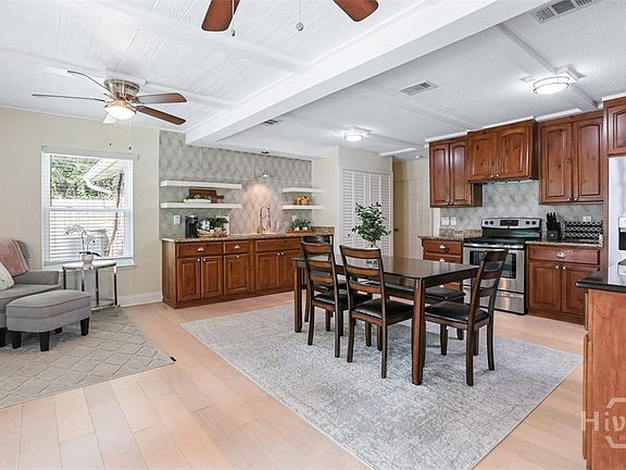 2nd image of 9304 Dunwoody Drive