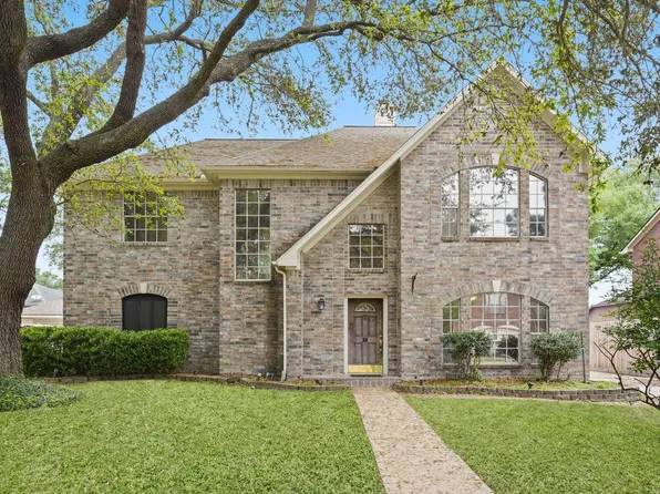 16322 Battlecreek Dr, Houston, TX 77095