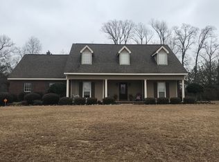 314 Lake Side Ln NW, Brookhaven, MS 39601