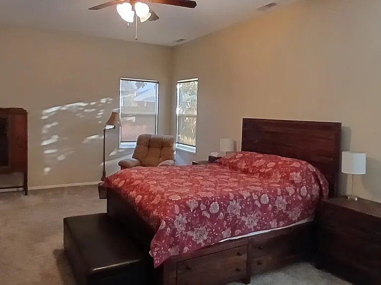 450 Juniper St — Photo 9
