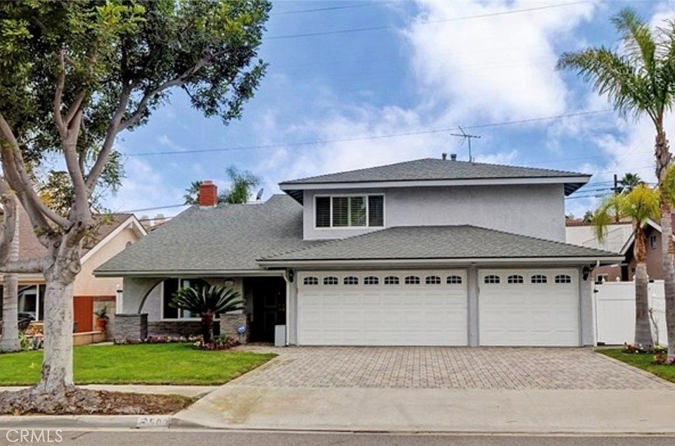 1st image of 503 Faye Ln