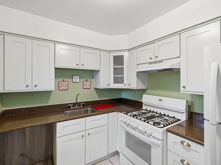 3514 Terry Dr — Photo 13
