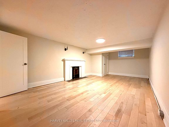 5th image of 42 Glencairn Ave #Basement