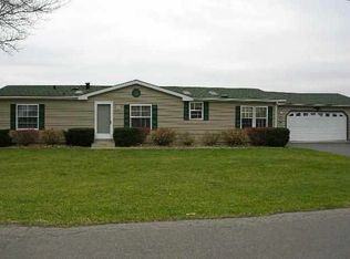 807 W Catholic St, Pierceton, IN