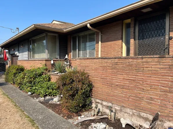 7767 Beacon Avenue S, Seattle, WA 98118