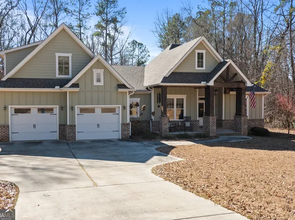 180 Alford Dr, Fayetteville, GA 30215